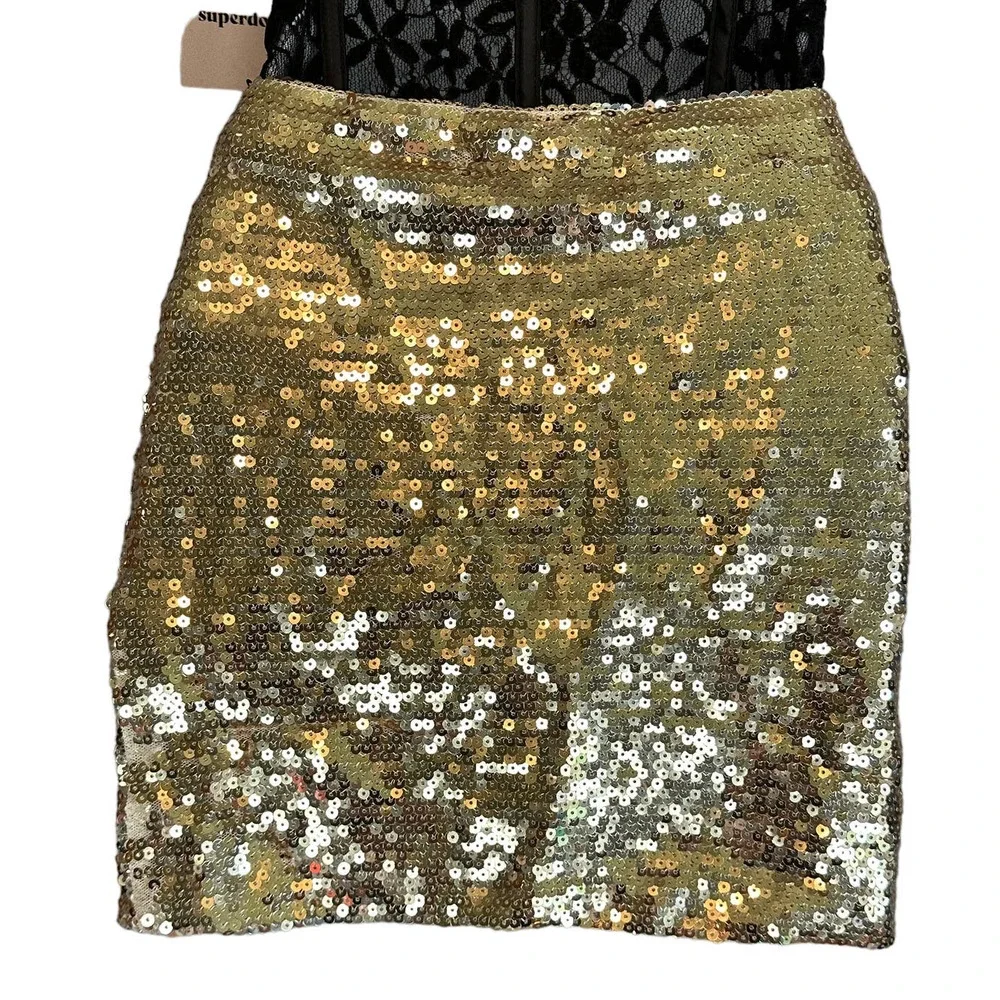 superdown Gold Sequin Mini Skirt - Picture 7 of 9